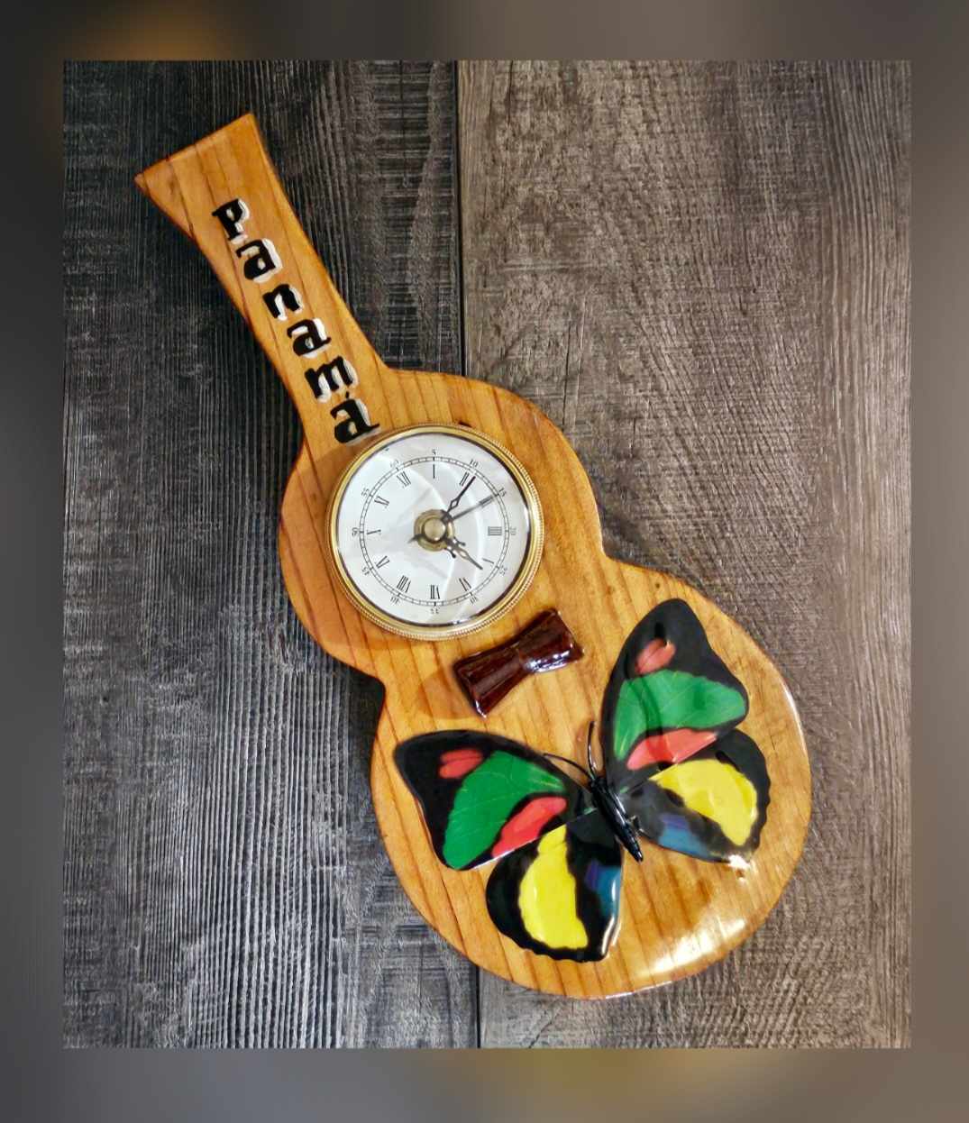 Reloj de Pared - Hecho en  Panamá