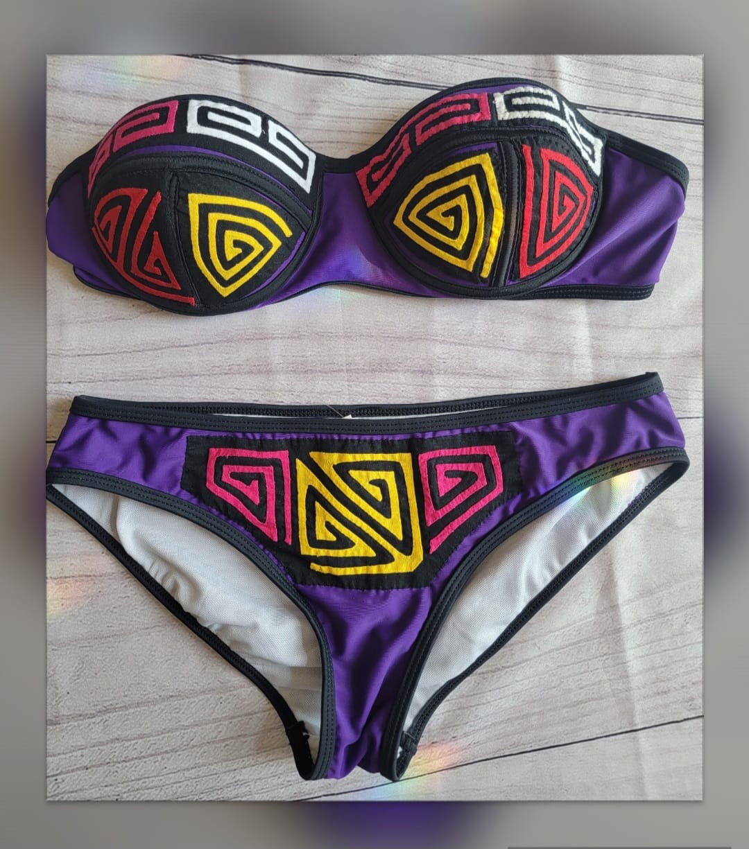 Conjunto de Bikini con Mola - Hecho en Panamá