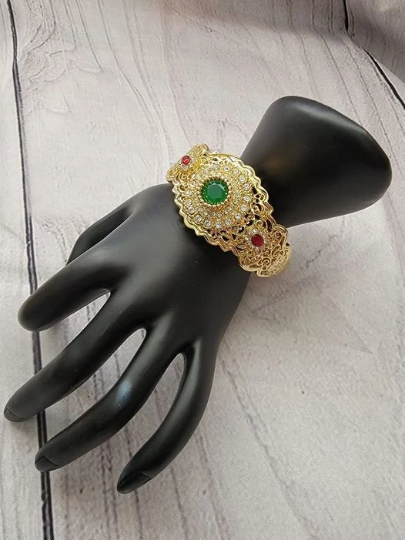 Brazalete de la Pollera Panameña