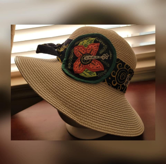 Sombreros de Paja con Mola Originales